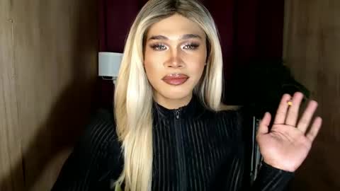 Sam online show from March 12, 9:44 am