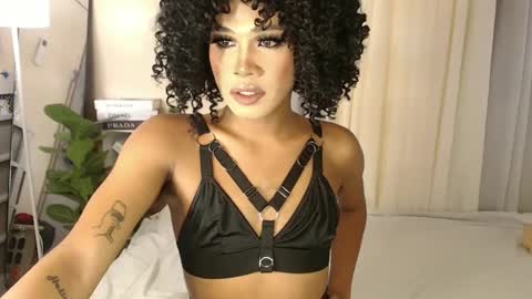 Sam online show from December 15, 2:52 am