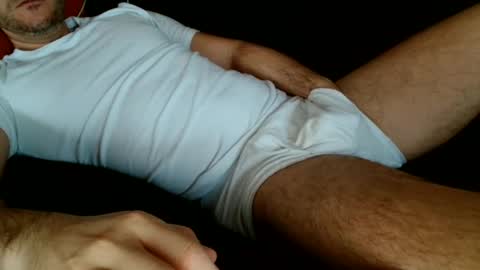 Tiburonbeach online show from December 8, 3:24 pm