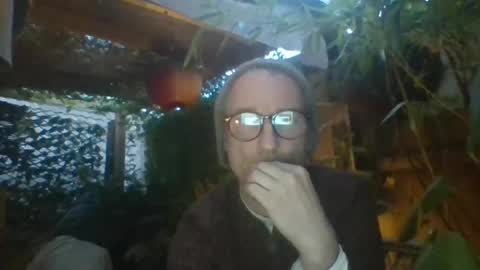 tiddles12345 online show from July 3, 8:46 pm