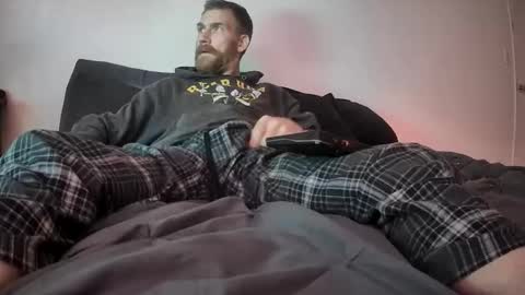 Tiggity23 come stroke my 9 cock with ne online show from May 28, 12:58 pm