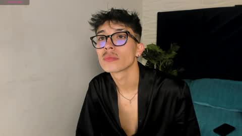 Tim Fox online show from April 10, 11:39 am