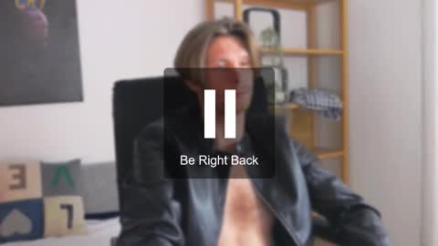 ask me online show from November 27, 7:28 pm