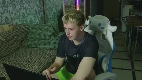 Tim WhiteS online show from March 11, 9:22 pm