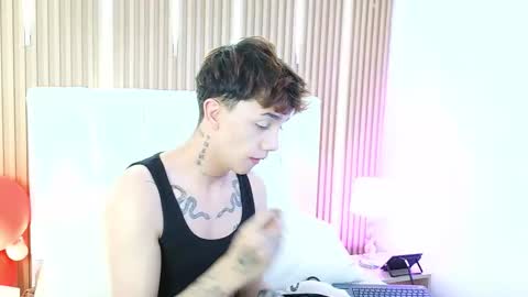 Timothy 21 years old online show from February 17, 8:41 pm