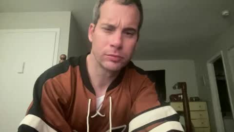 tleigh24 online show from January 16, 1:06 am