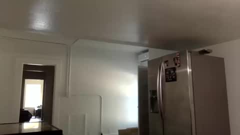 Snapshot of tnich28 chatting on October 13, 10:05 pm tnich28 online show from October 13, 10:05 pm