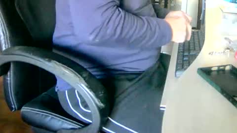 Tobiko online show from December 10, 8:08 am