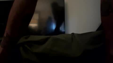 Dickinsince93 online show from December 18, 7:10 pm