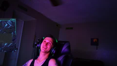 tokensarefun12801 online show from July 1, 12:12 am