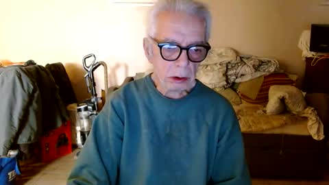 tom112292014 online show from February 8, 3:27 pm