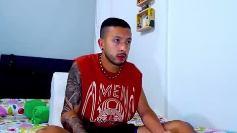 tomas online show from November 25, 4:36 am