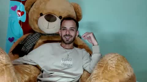 tomas gerauld. make me happy with 10000 tokens online show from February 12, 3:56 am