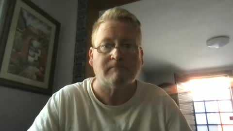 Snapshot of tomascausa chatting on January 6, 3:19 pm Hola online show from January 6, 3:19 pm