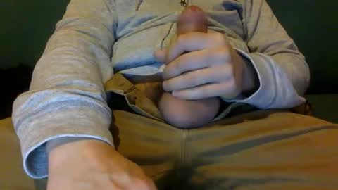 tombi125 online show from February 3, 6:17 pm