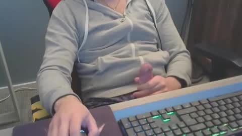 tomin3m online show from February 21, 7:21 pm