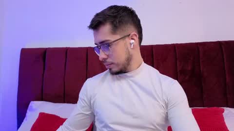 Tomas online show from June 17, 1:02 pm