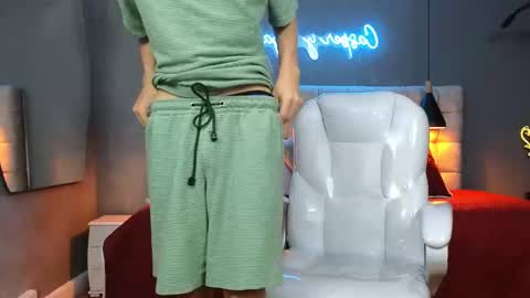 Tommy  online show from February 23, 6:22 am