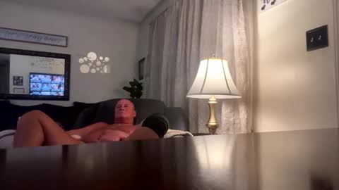 Snapshot of tommy44450243 chatting on October 7, 4:49 am tommy44450243 online show from October 7, 4:49 am