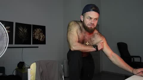  tommy burnzzz  online show from November 22, 8:52 pm