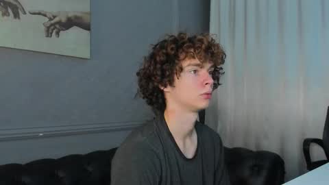 Tommy online show from November 17, 3:04 pm