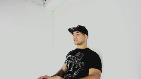 tommy_sccott online show from September 26, 11:46 pm