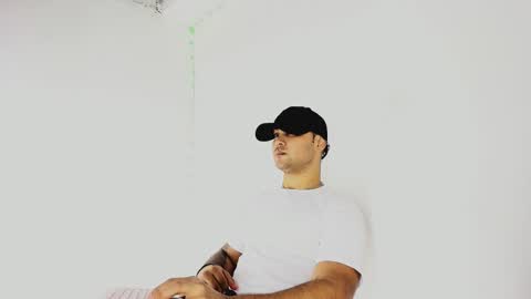 tommy_sccott online show from September 25, 11:35 pm