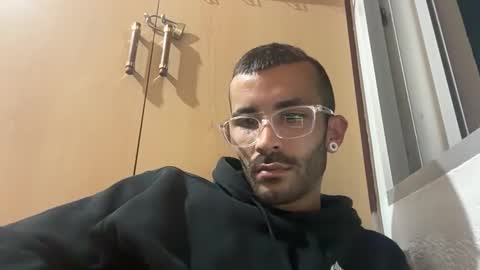 TOMMYDESIREX online show from April 29, 8:15 pm