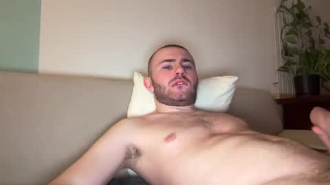 tommyflash_tut online show from March 2, 8:57 pm