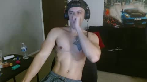 Snapshot of tommystrokes_ chatting on September 12, 1:38 am Tommy Strokes online show from September 12, 1:38 am