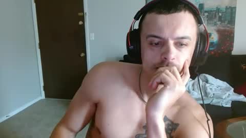 Tommy Strokes online show from April 3, 2:58 pm