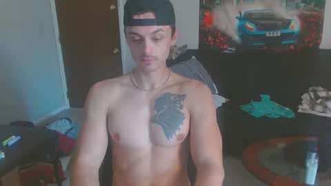 Snapshot of tommystrokes_ chatting on February 7, 6:24 pm Tommy Strokes online show from February 7, 6:24 pm