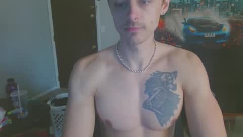 Snapshot of tommystrokes_ chatting on February 5, 5:53 pm Tommy Strokes online show from February 5, 5:53 pm