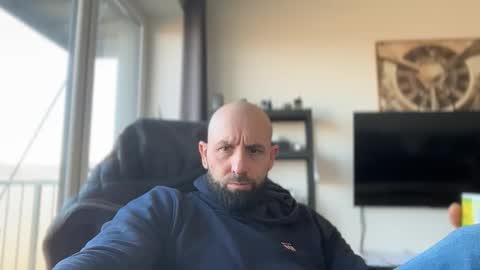 Thomas Fit online show from February 25, 9:21 am