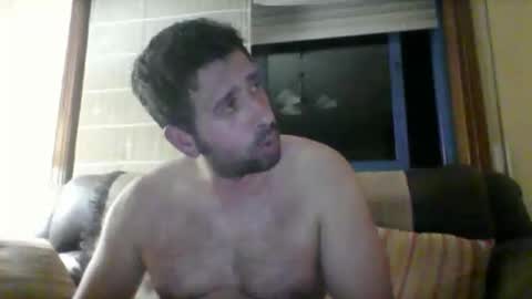 toni640128 online show from April 18, 3:30 am