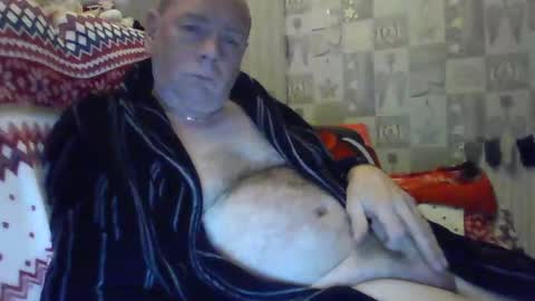 tony14712 online show from December 25, 4:01 am