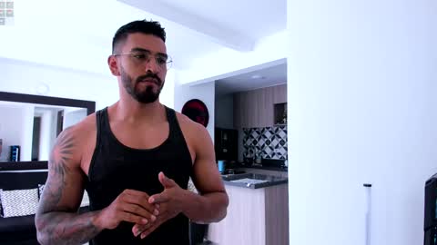 tony muscle1 online show from January 14, 7:11 pm