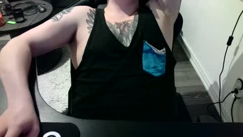 tonytrubbel online show from December 26, 2:33 am