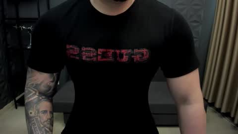 TonyWilcox online show from December 23, 7:06 am