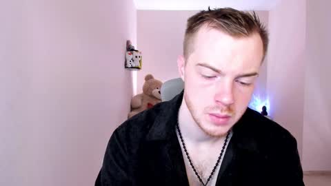 toohornyserj online show from February 19, 10:09 pm