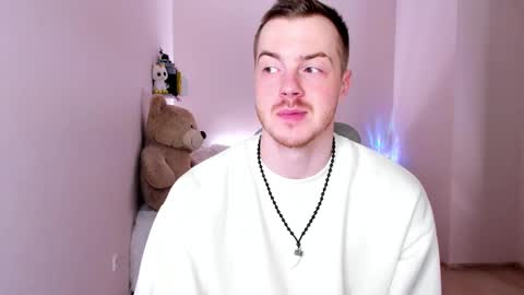 toohornyserj online show from February 13, 10:11 pm