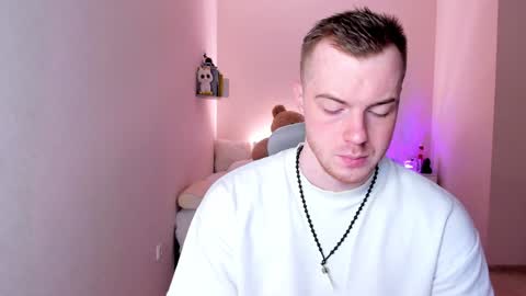 toohornyserj online show from February 1, 8:47 pm