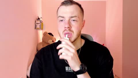 toohornyserj online show from January 17, 9:21 pm