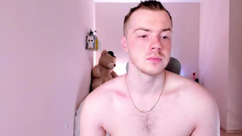 toohornyserj online show from January 22, 9:33 pm