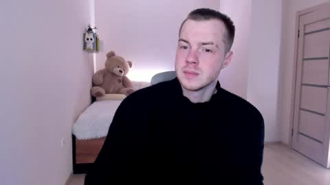 toohornyserj online show from January 4, 8:27 pm