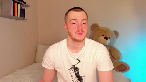 toohornyserj online show from December 7, 8:16 pm