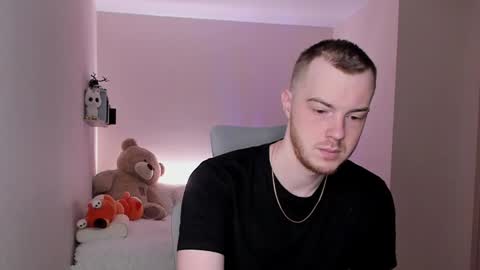 toohornyserj online show from December 21, 10:52 pm