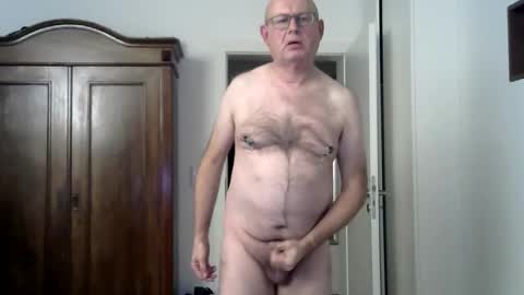 Alex online show from December 17, 7:37 pm