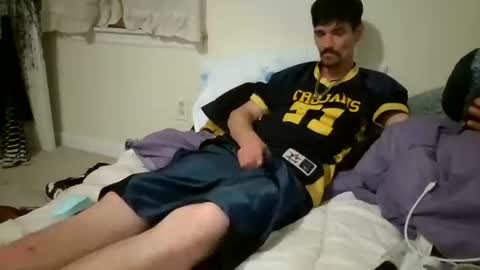 SagMeOreduceMe online show from April 11, 9:35 am