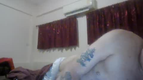 Snapshot of topfoxs30 chatting on December 15, 9:53 pm topfoxs30 online show from December 15, 9:53 pm